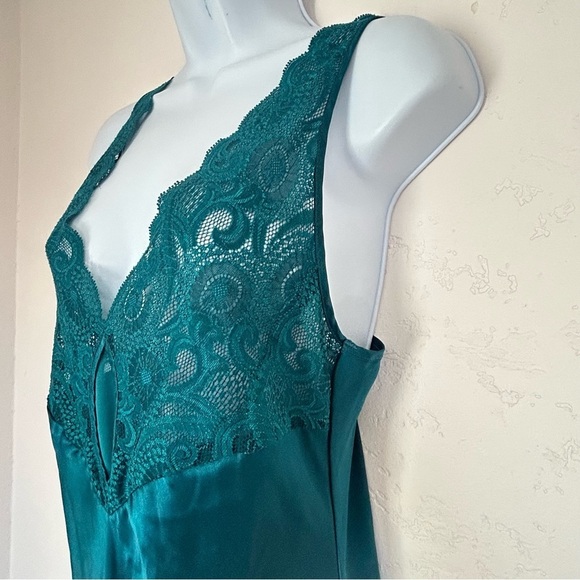 VICTORIAS SECRET VTG Gold Label Satin Green Maxi Nightgown Slip Dress Size S - Picture 5 of 13